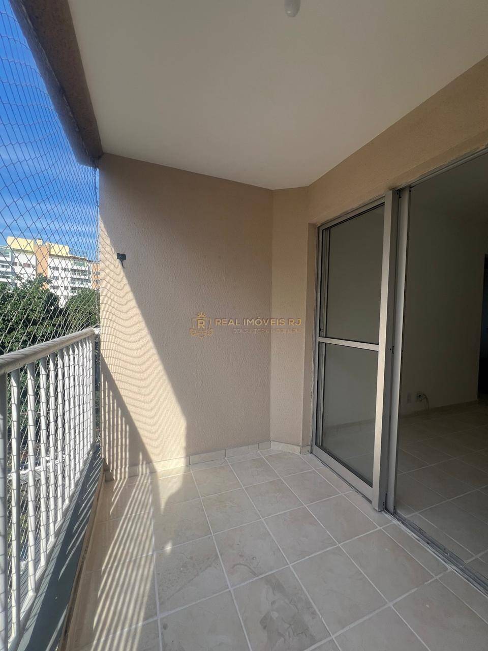 Apartamento à venda com 2 quartos, 61m² - Foto 22