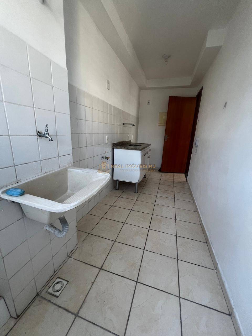 Apartamento à venda com 2 quartos, 61m² - Foto 32