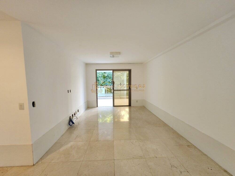 Apartamento à venda com 4 quartos, 366m² - Foto 4