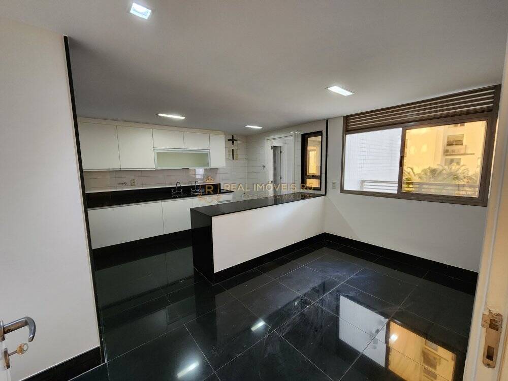 Apartamento à venda com 4 quartos, 366m² - Foto 6