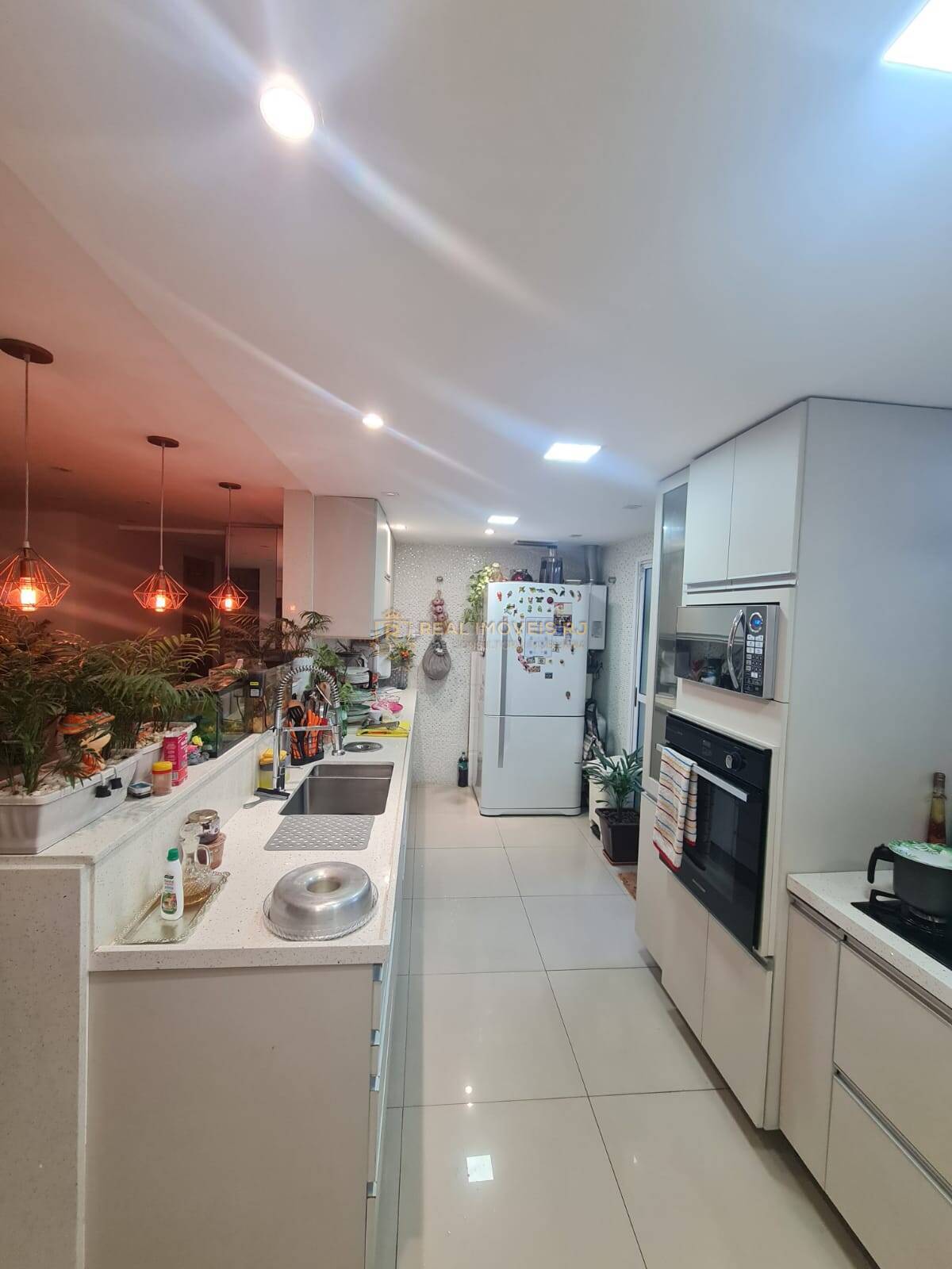 Apartamento à venda com 4 quartos, 171m² - Foto 4