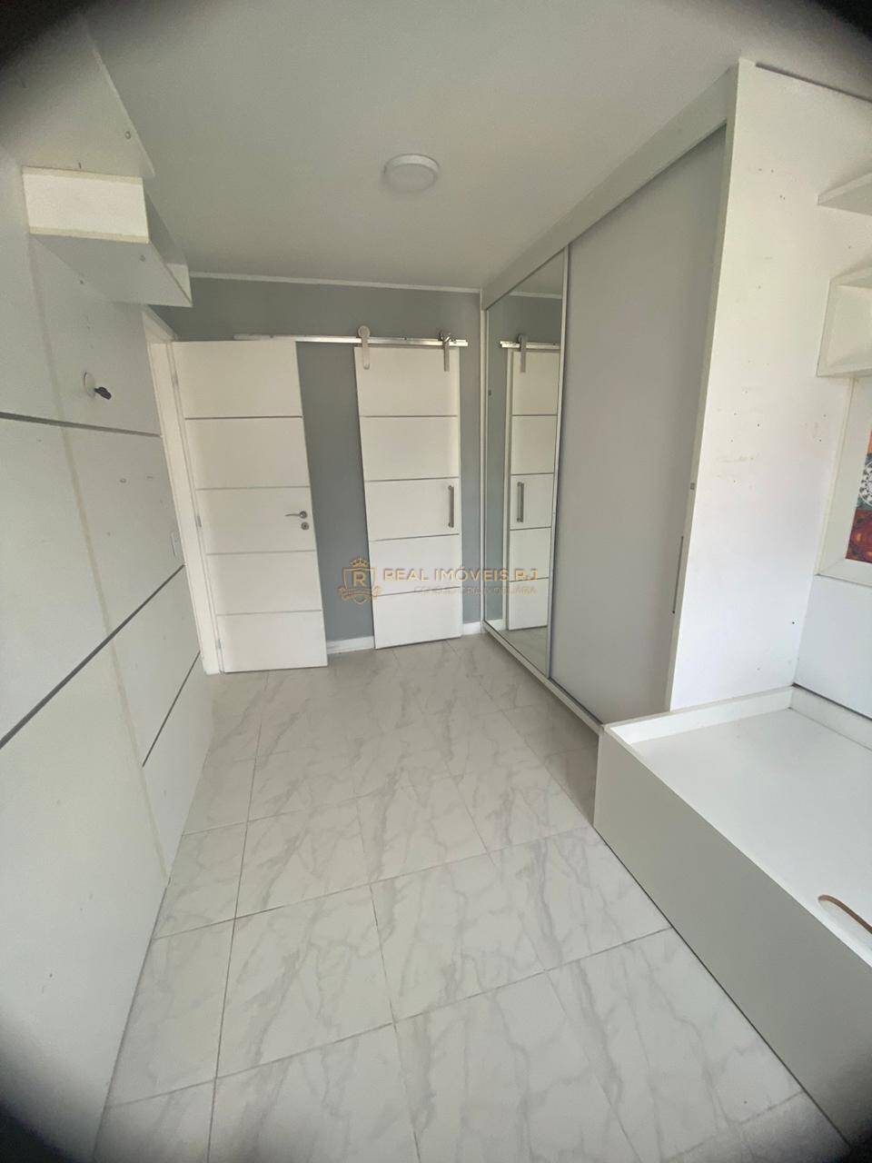 Apartamento à venda com 3 quartos, 125m² - Foto 10