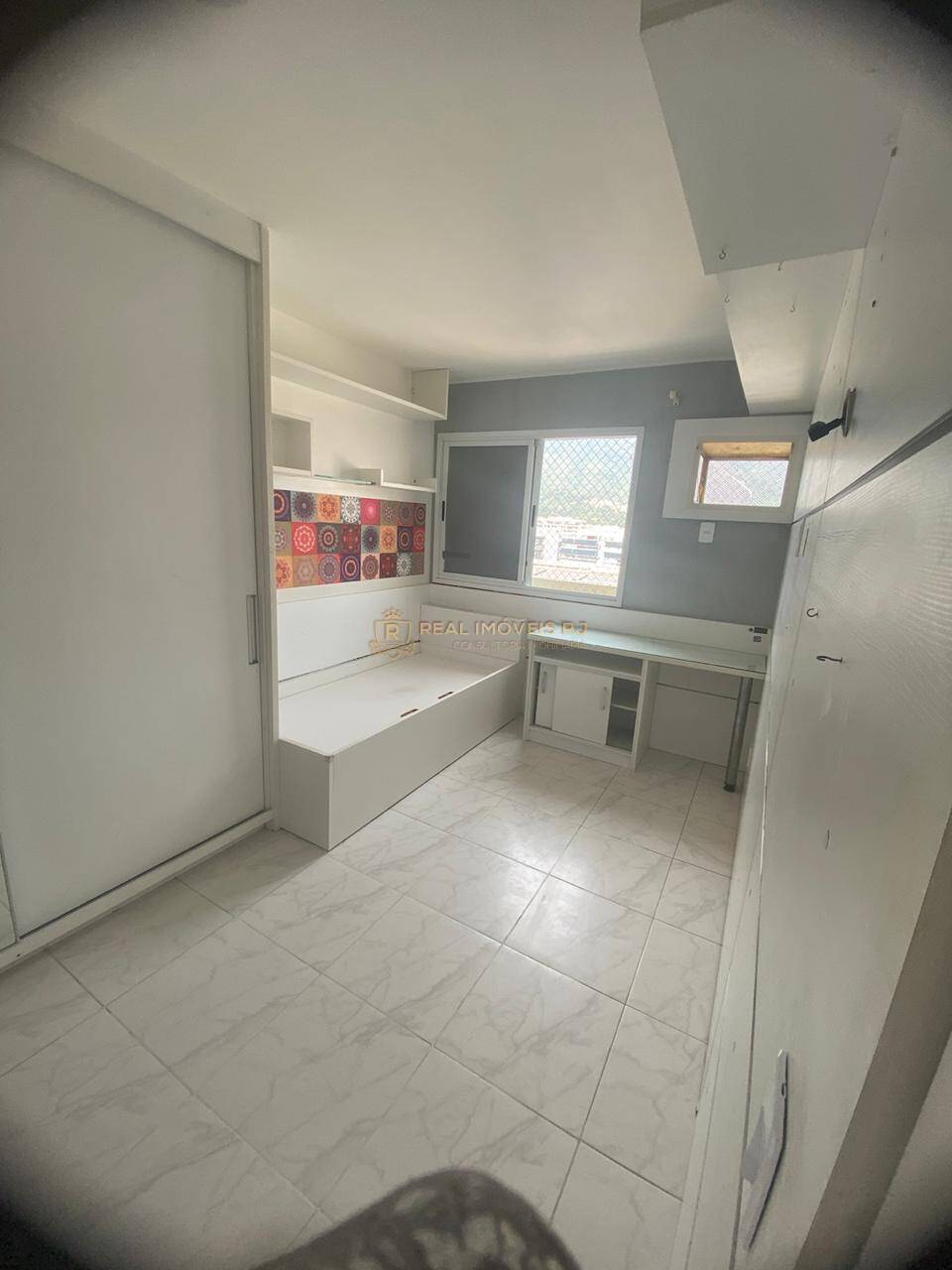 Apartamento à venda com 3 quartos, 125m² - Foto 12