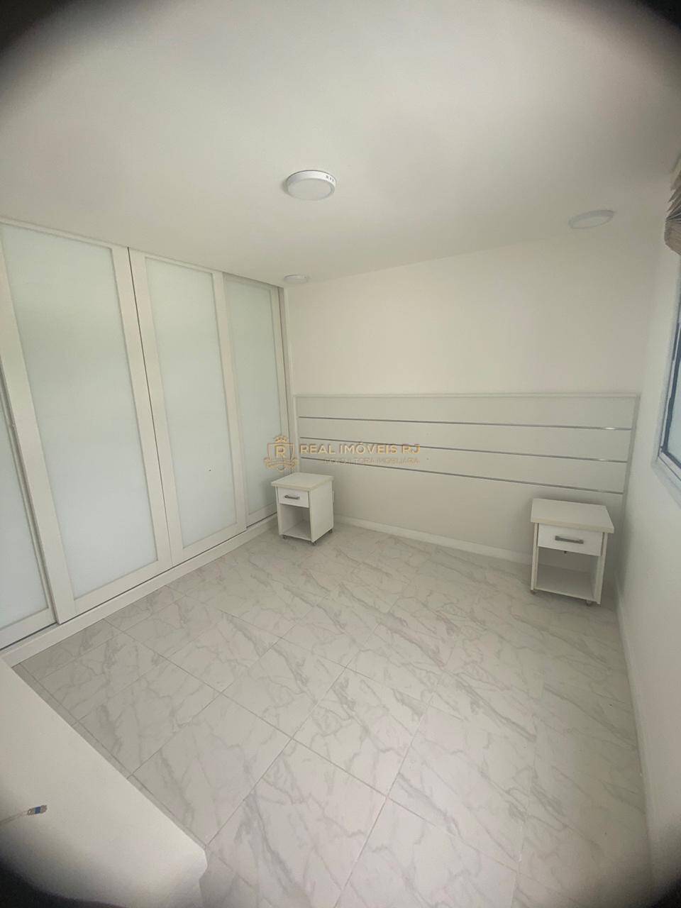 Apartamento à venda com 3 quartos, 125m² - Foto 14