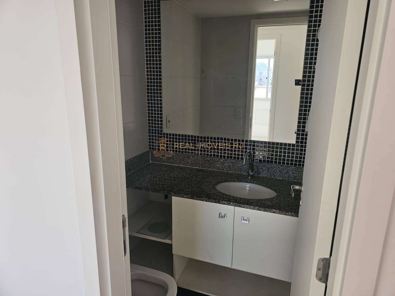 Apartamento à venda com 2 quartos, 62m² - Foto 18