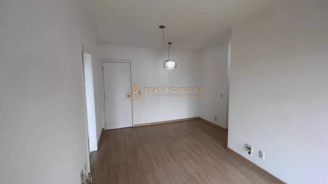 Apartamento à venda com 2 quartos, 55m² - Foto 2