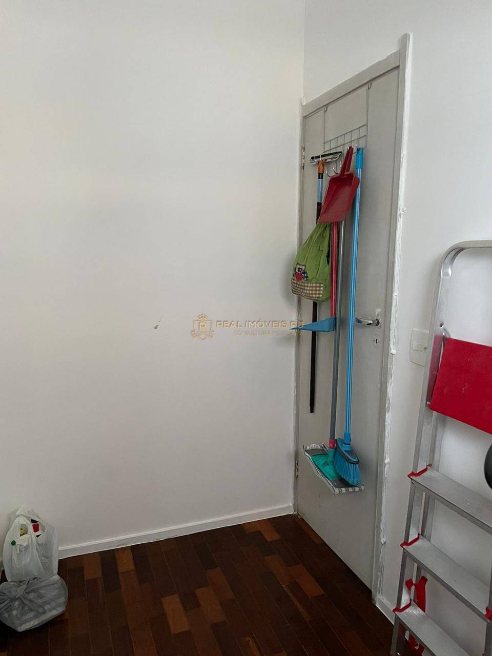 Apartamento à venda com 2 quartos, 53m² - Foto 15