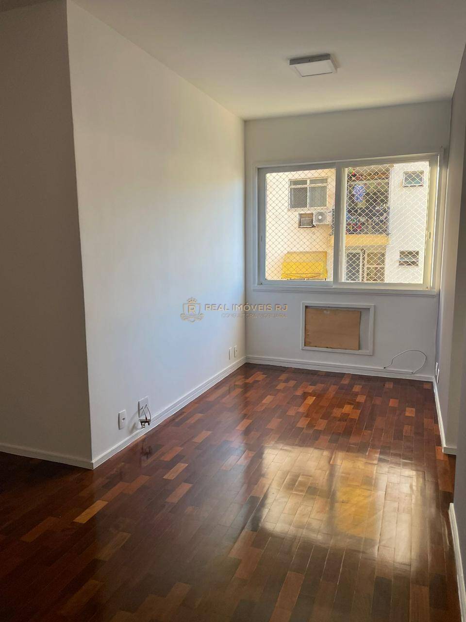 Apartamento à venda com 2 quartos, 53m² - Foto 13