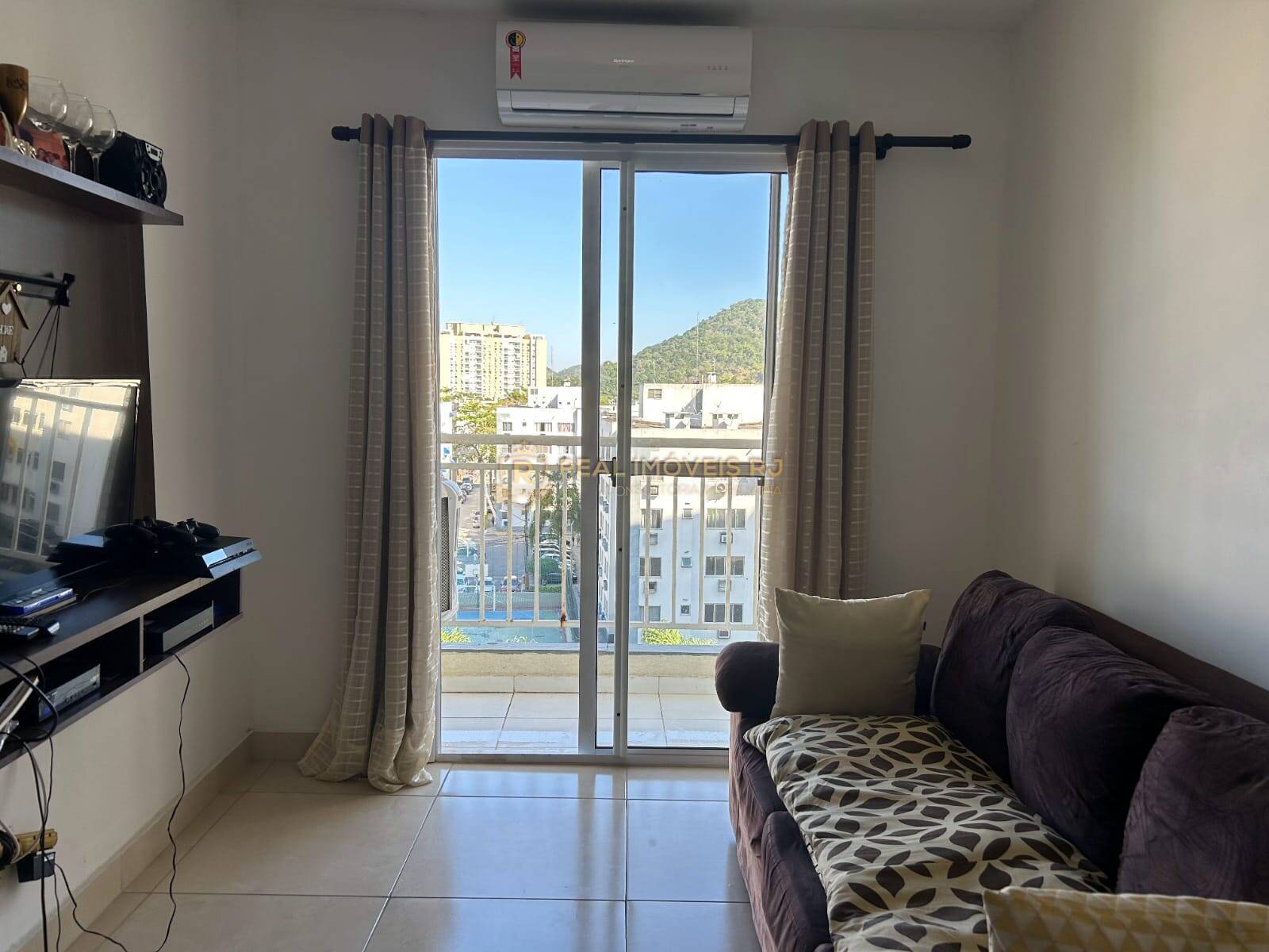 Apartamento à venda com 2 quartos, 56m² - Foto 3