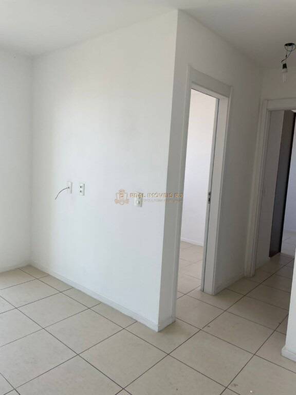 Apartamento à venda com 2 quartos, 56m² - Foto 4