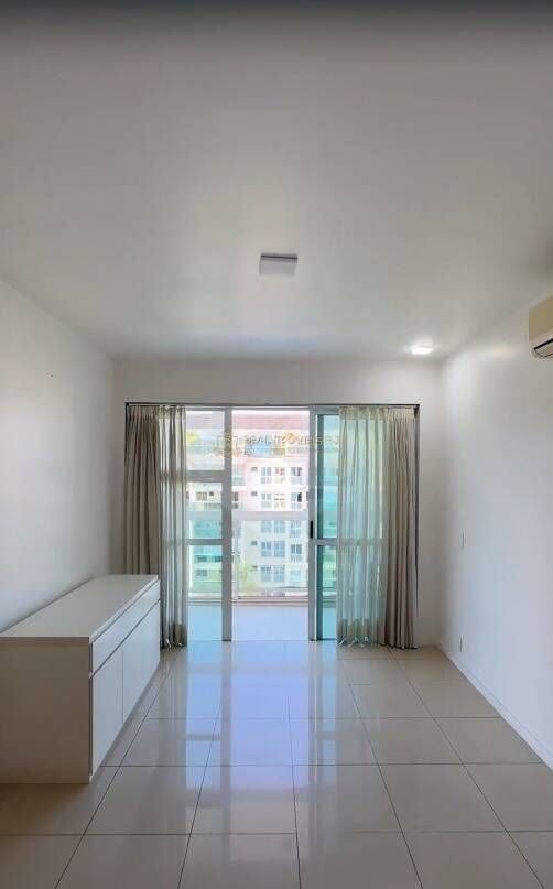 Apartamento à venda com 3 quartos, 203m² - Foto 10