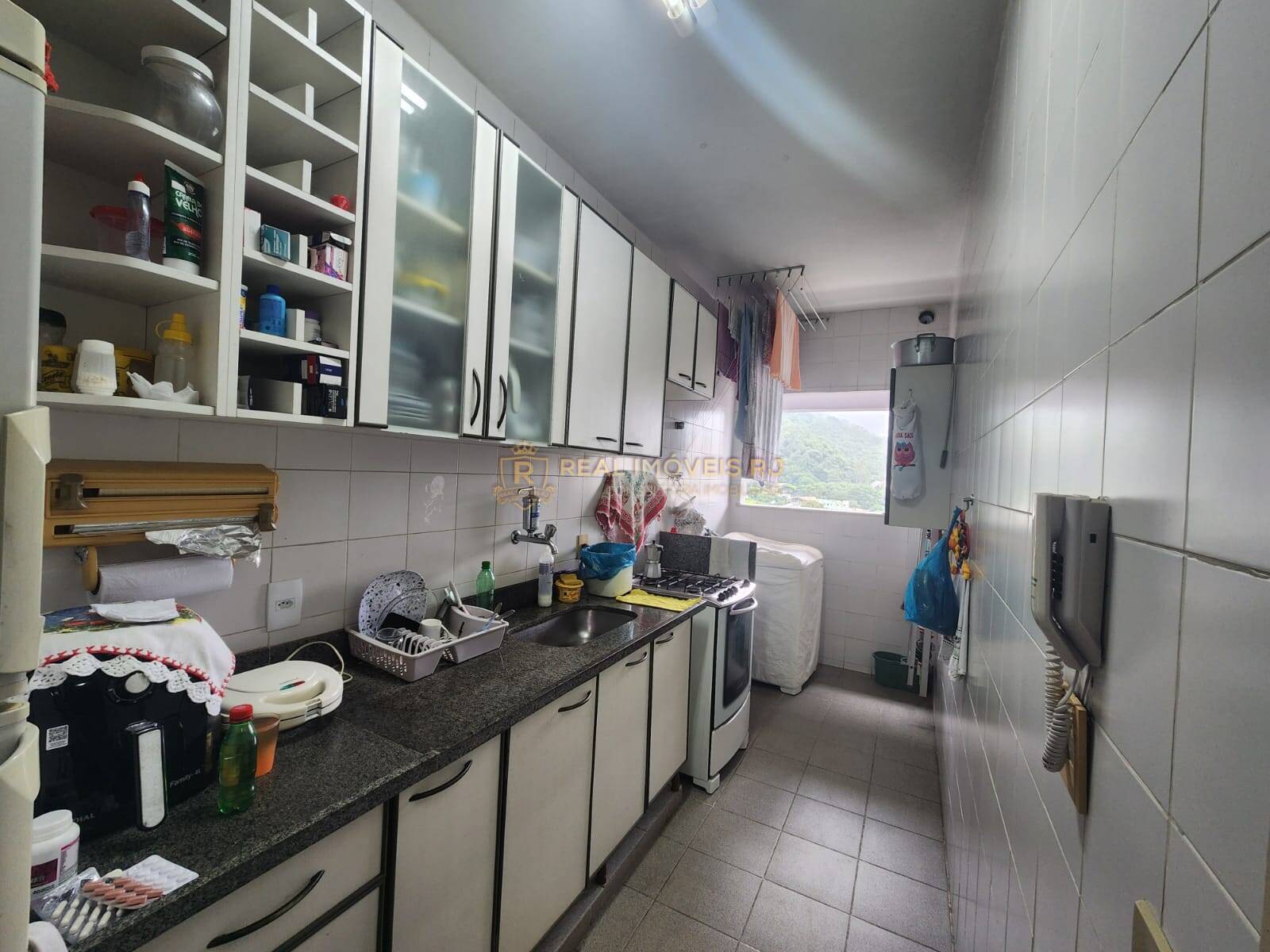 Apartamento à venda com 2 quartos, 60m² - Foto 3