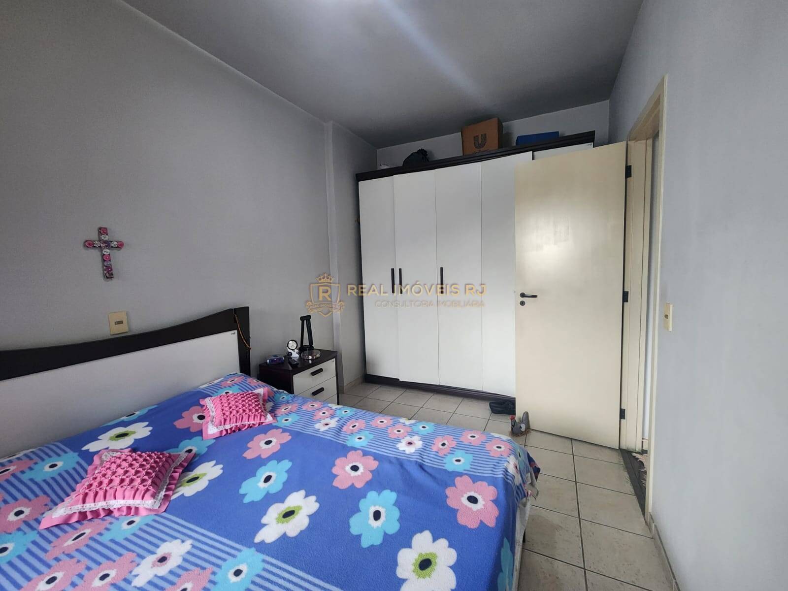 Apartamento à venda com 2 quartos, 60m² - Foto 17