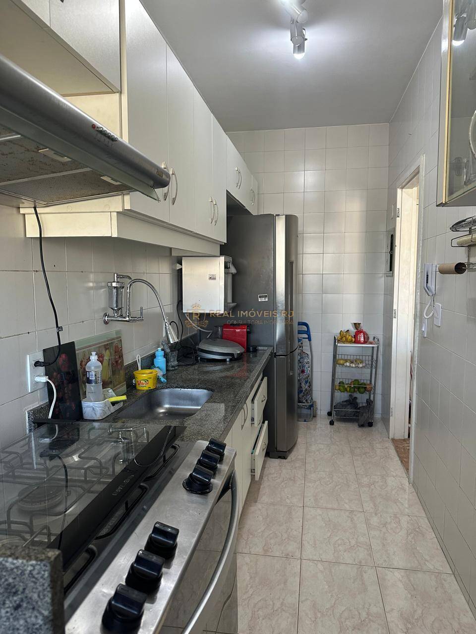 Apartamento à venda com 2 quartos, 60m² - Foto 13