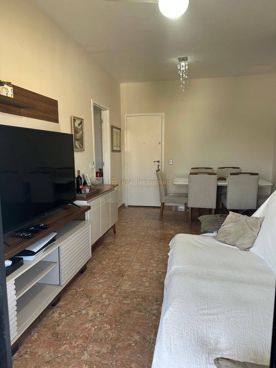 Apartamento à venda com 2 quartos, 60m² - Foto 5