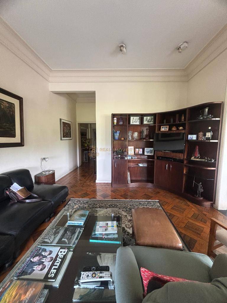 Apartamento à venda com 4 quartos, 180m² - Foto 3