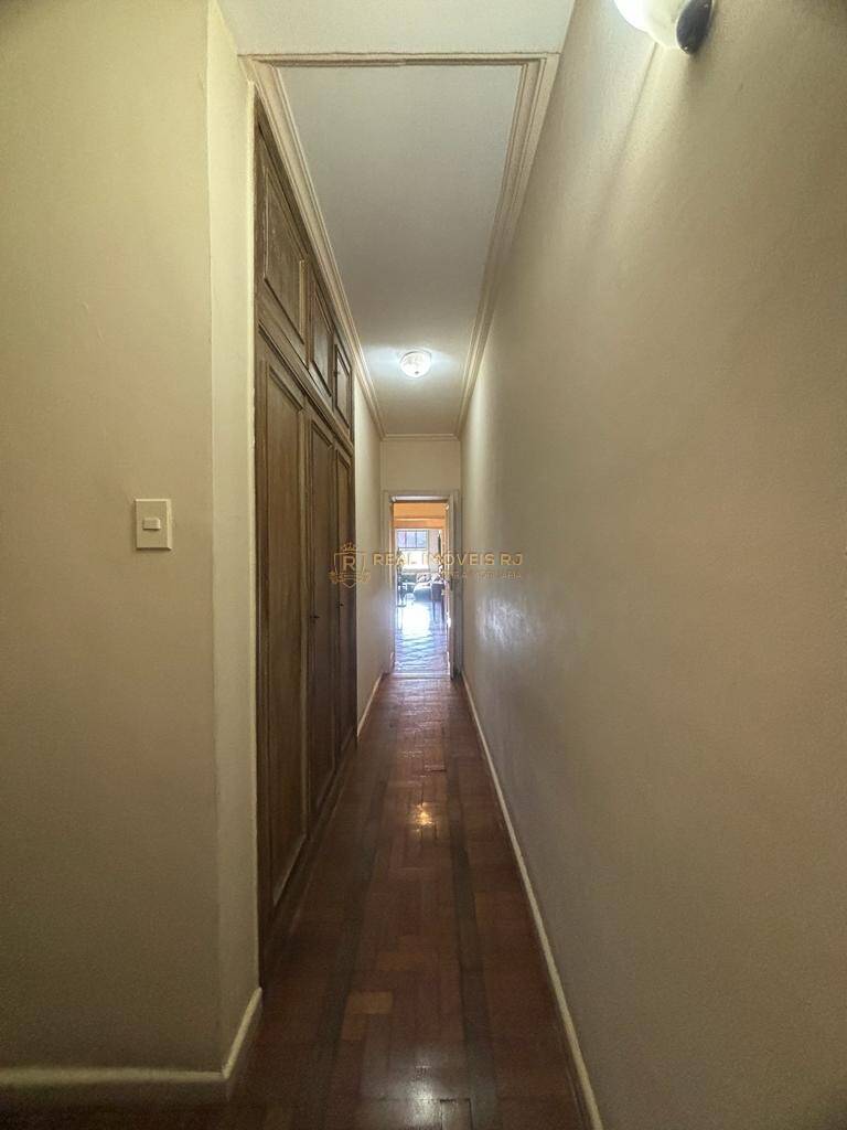 Apartamento à venda com 4 quartos, 180m² - Foto 5