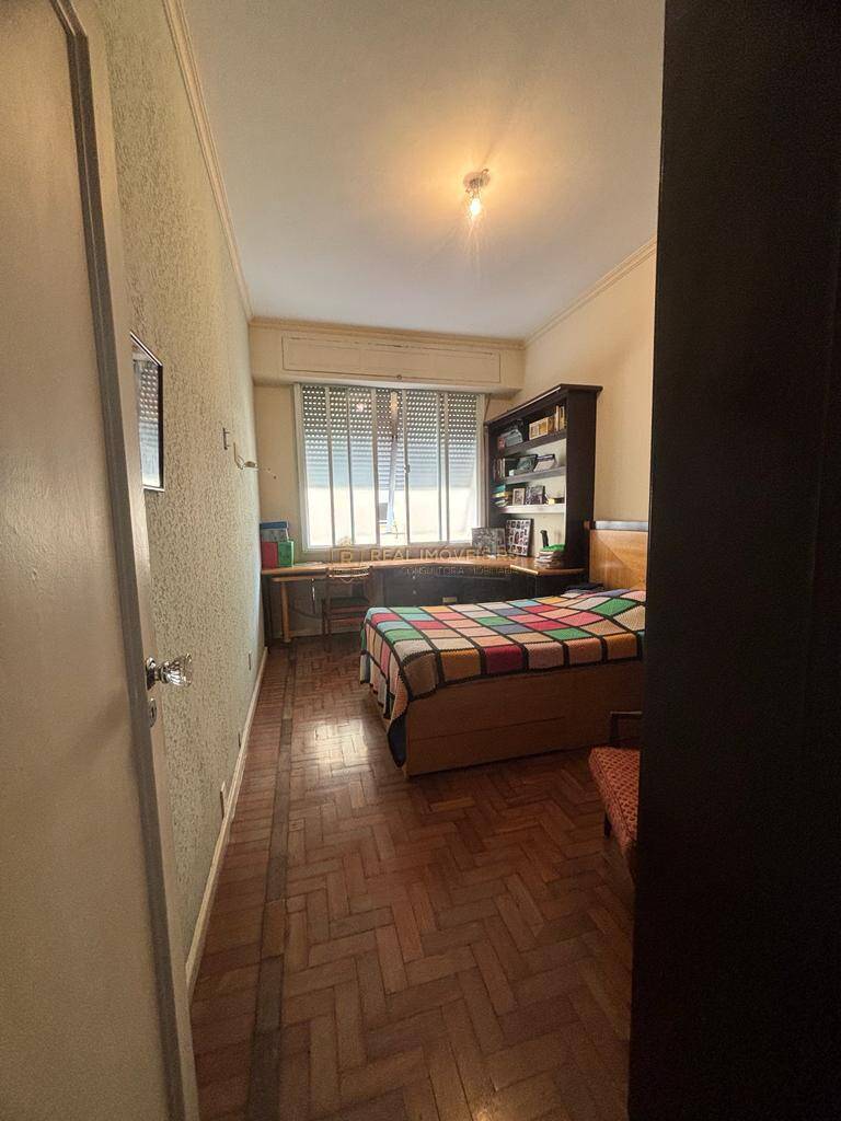 Apartamento à venda com 4 quartos, 180m² - Foto 10