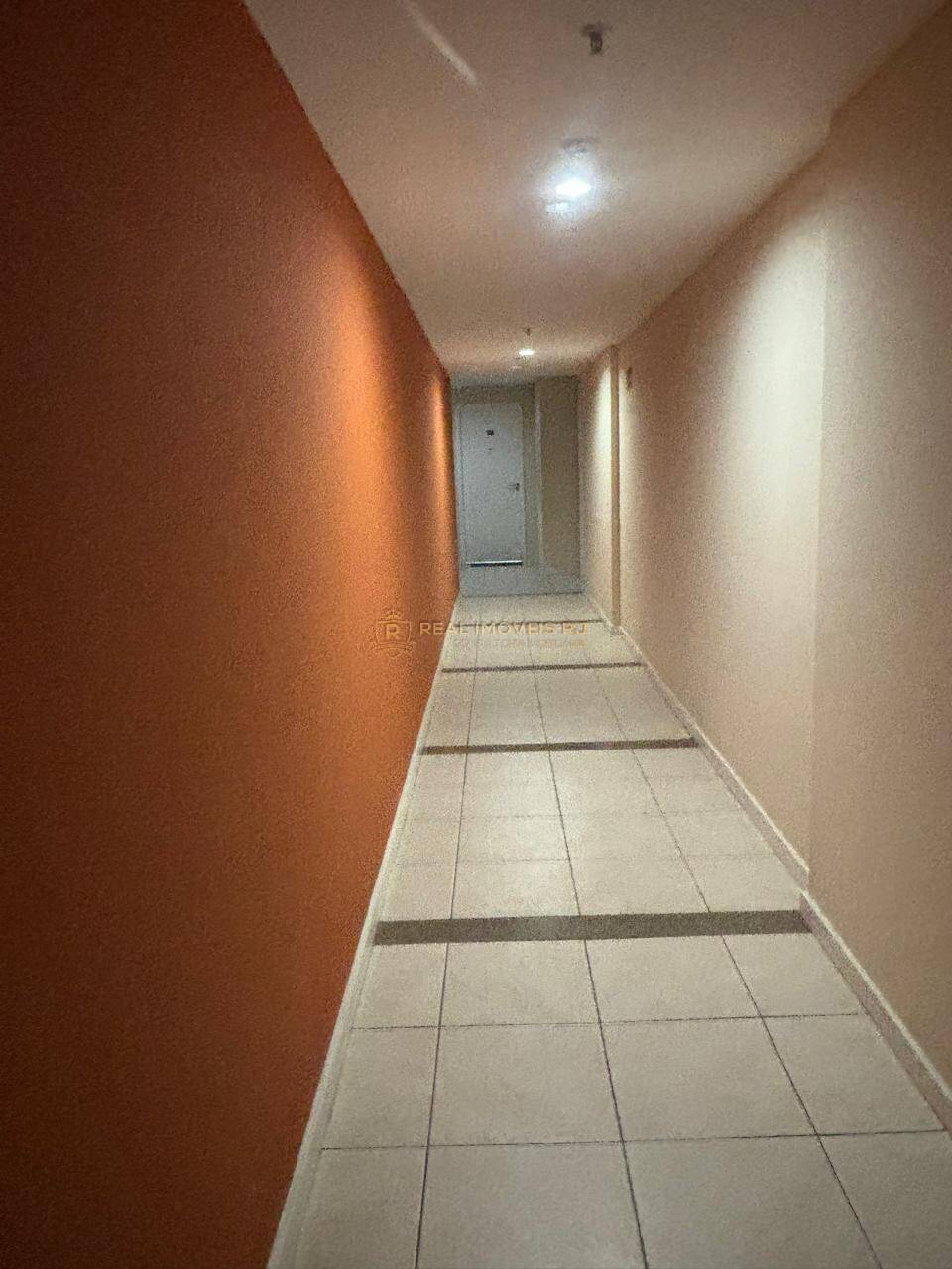 Apartamento à venda com 2 quartos, 62m² - Foto 25