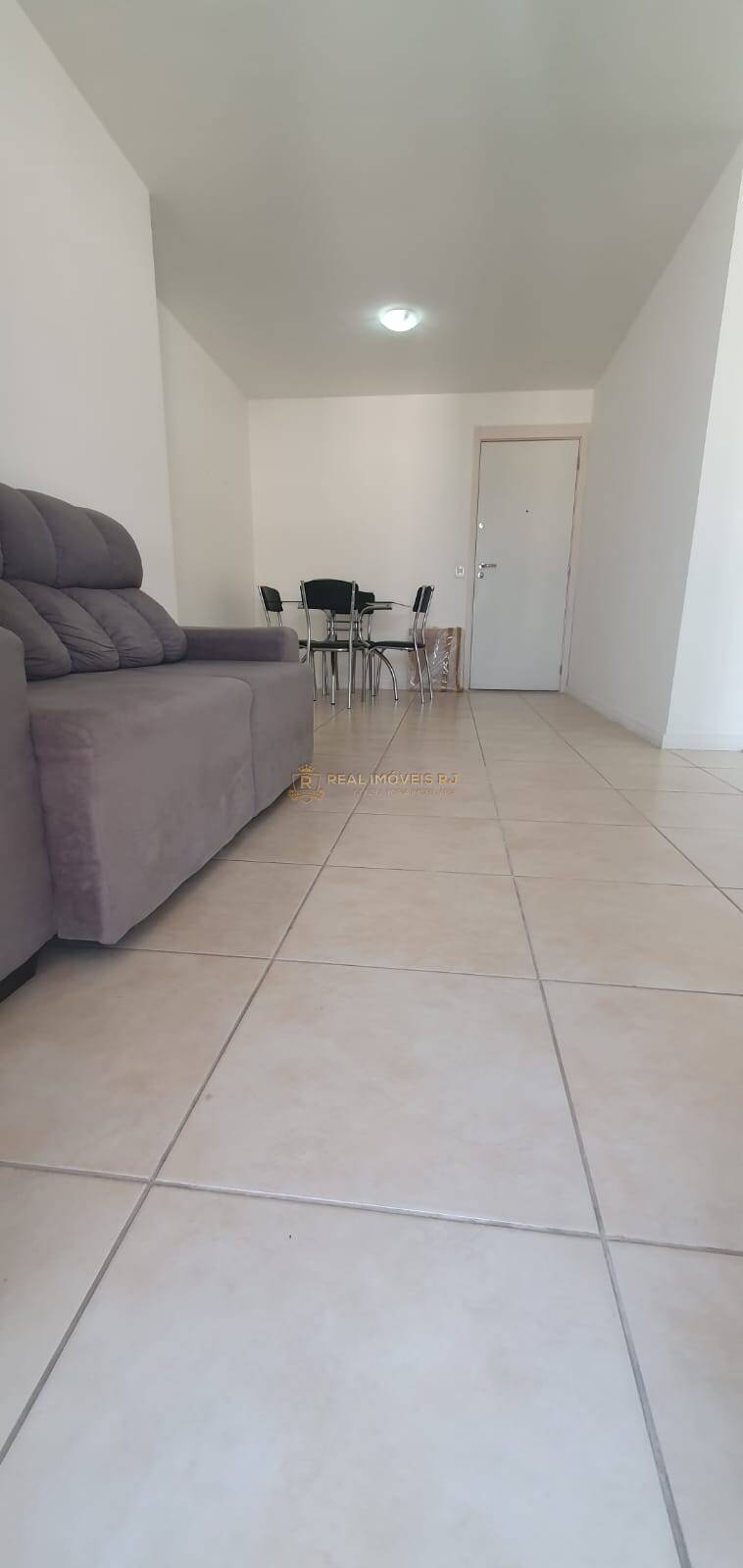 Apartamento para alugar com 2 quartos, 75m² - Foto 6