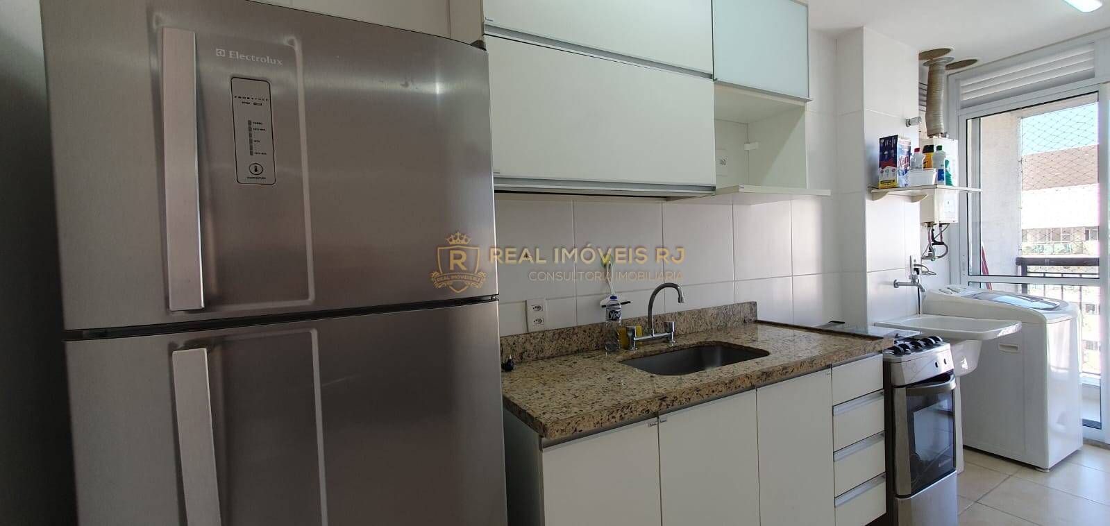 Apartamento para alugar com 2 quartos, 75m² - Foto 10