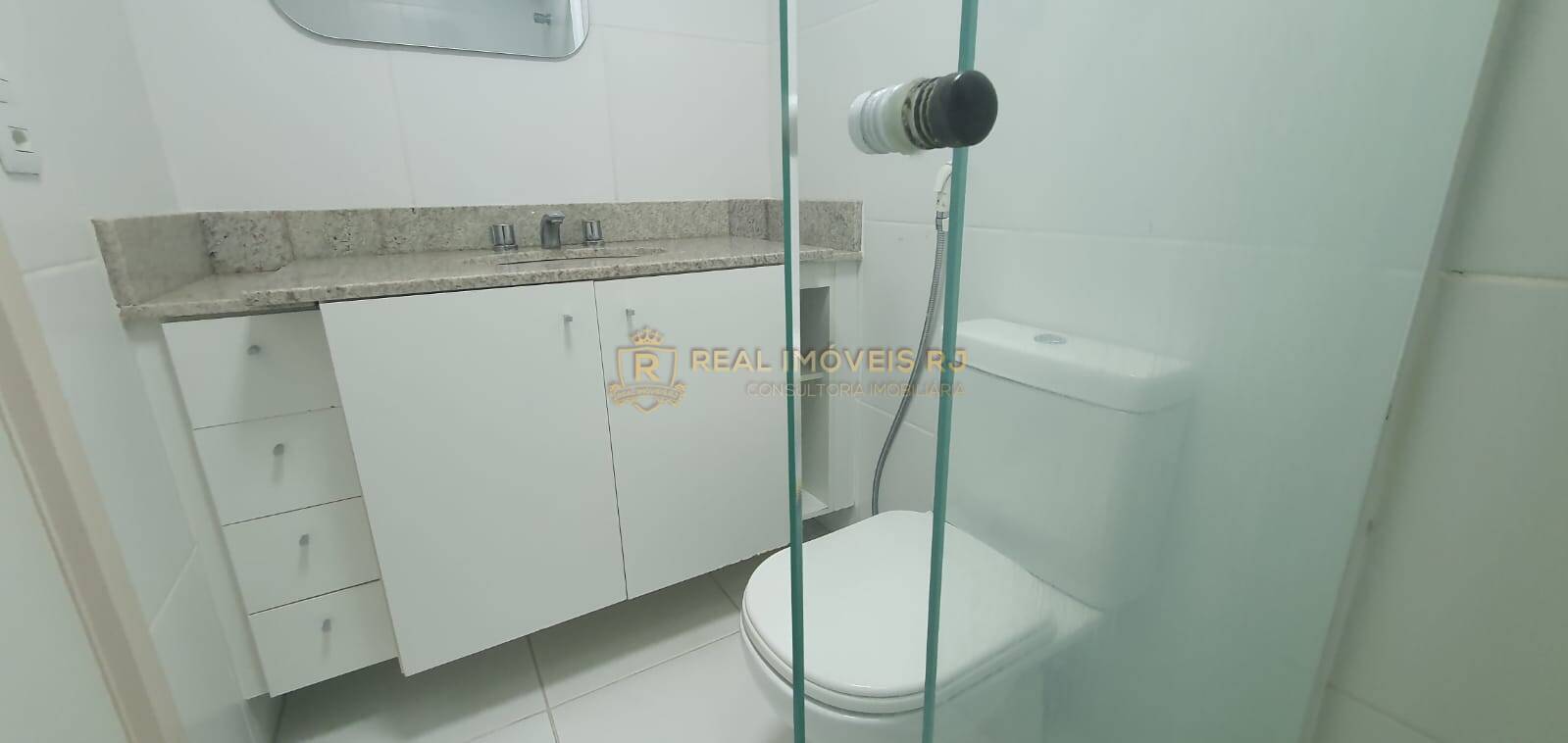 Apartamento para alugar com 2 quartos, 75m² - Foto 24