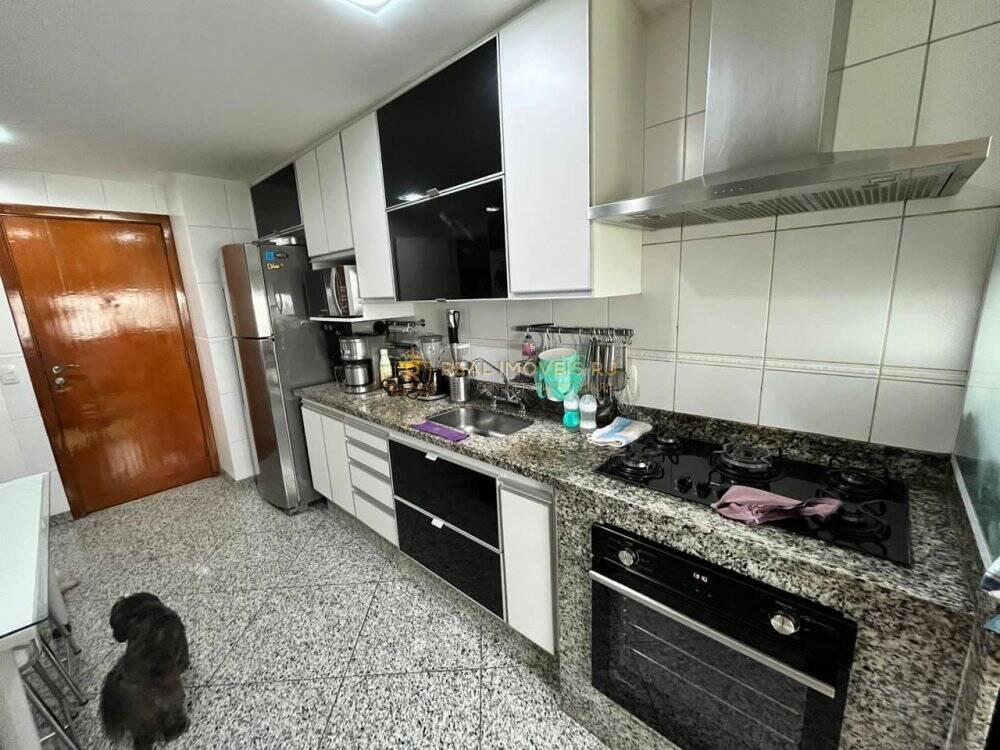 Apartamento à venda com 3 quartos, 118m² - Foto 8