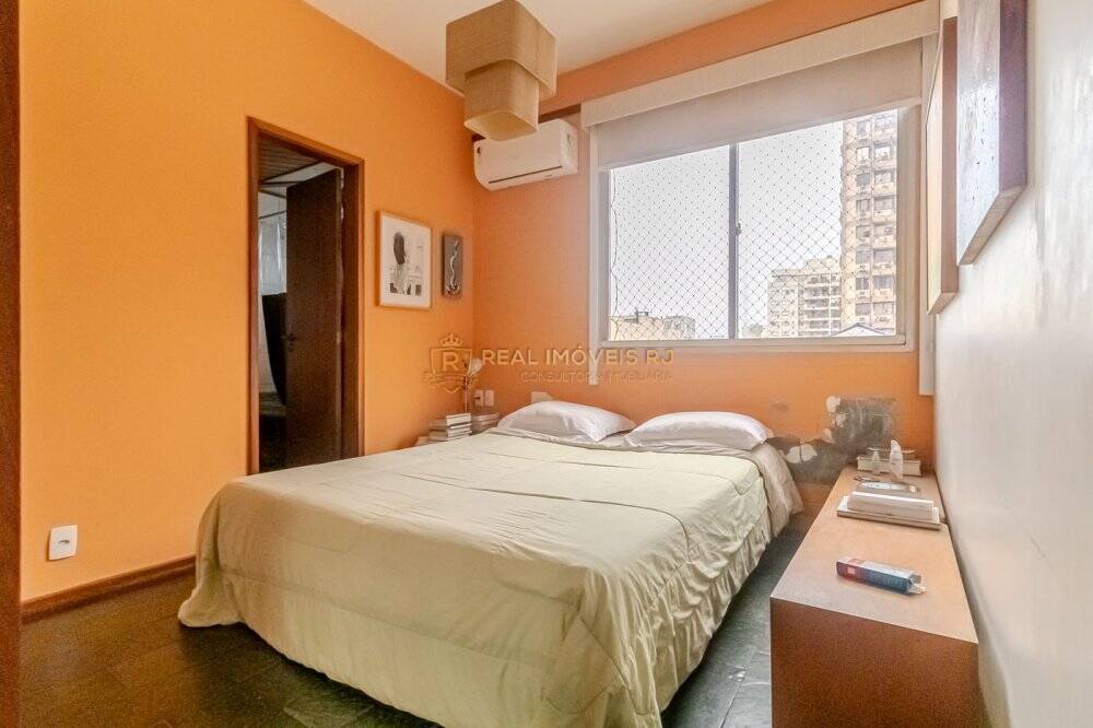 Apartamento à venda com 3 quartos, 137m² - Foto 7