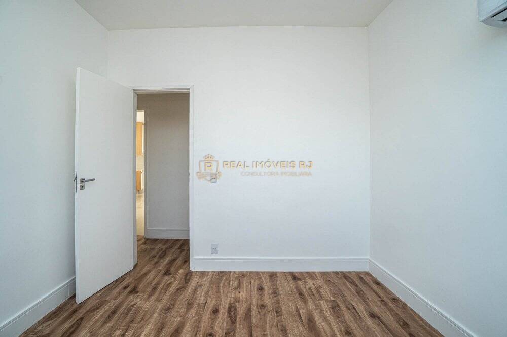 Apartamento à venda com 4 quartos, 130m² - Foto 5