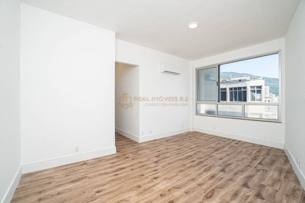 Apartamento à venda com 4 quartos, 130m² - Foto 7