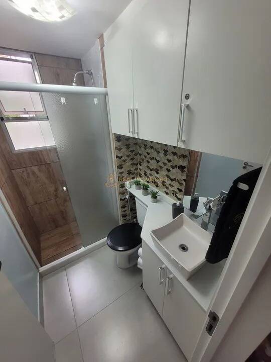 Apartamento à venda com 2 quartos, 49m² - Foto 15