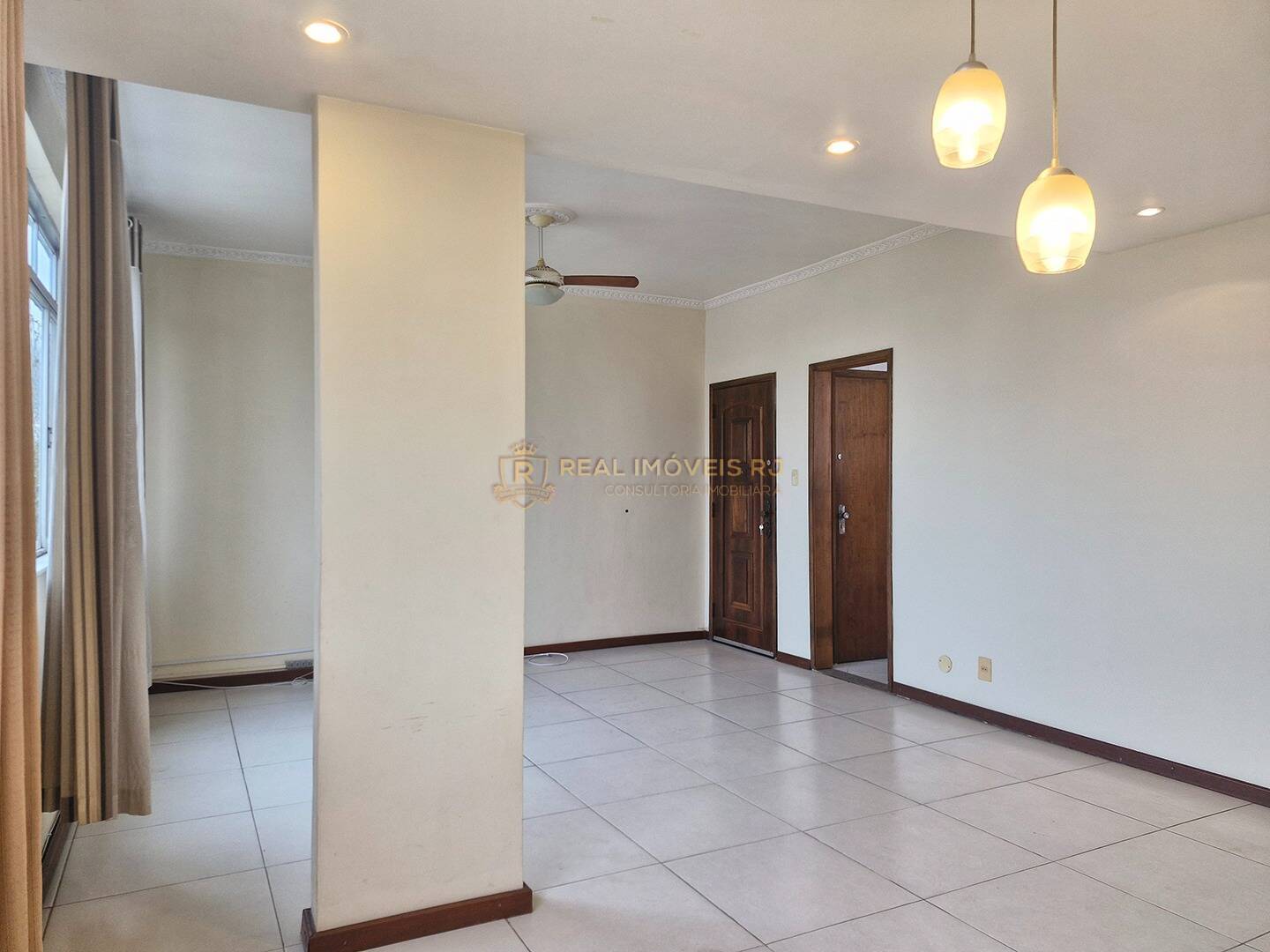 Apartamento à venda com 2 quartos, 85m² - Foto 4