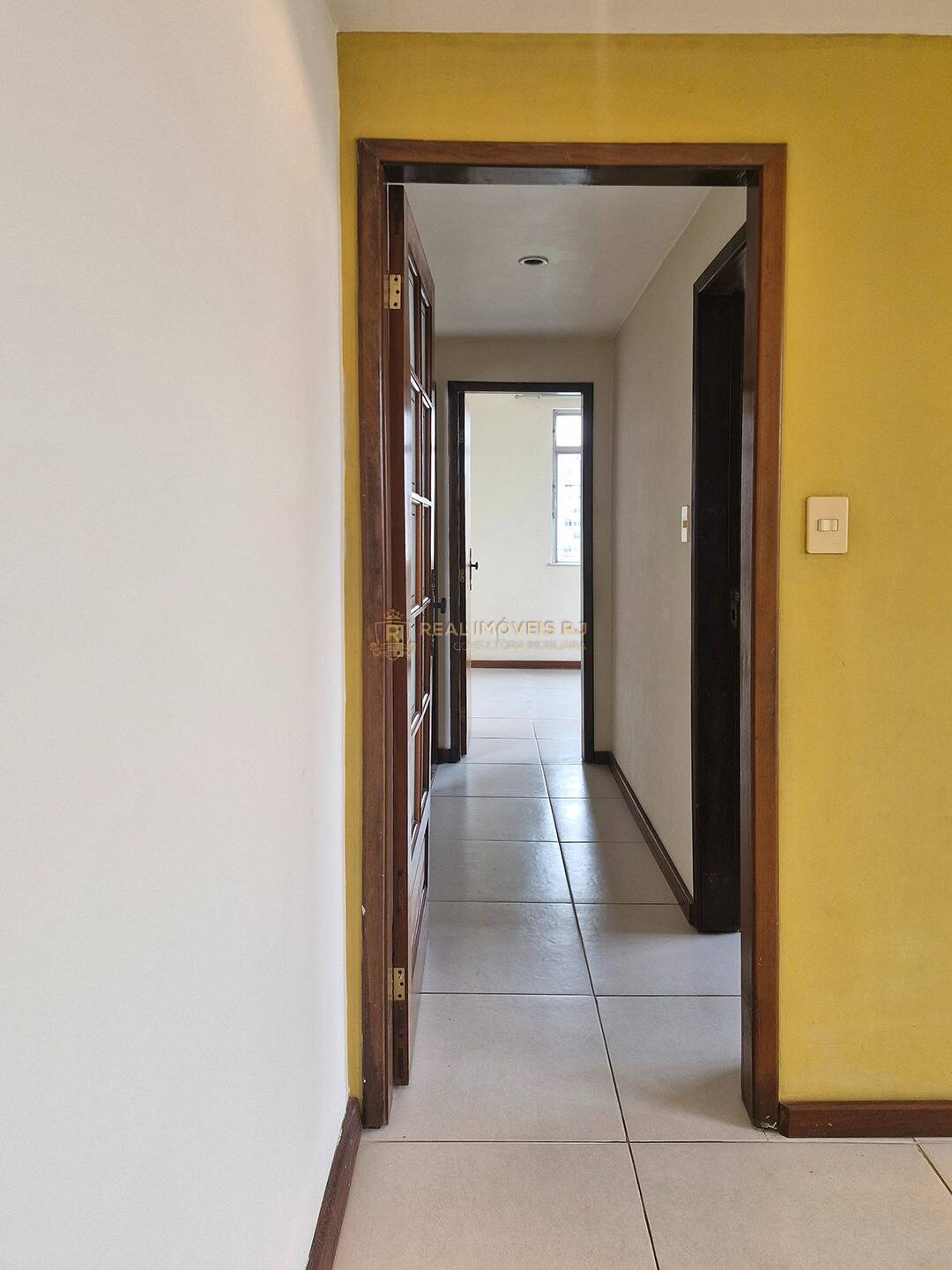 Apartamento à venda com 2 quartos, 85m² - Foto 5