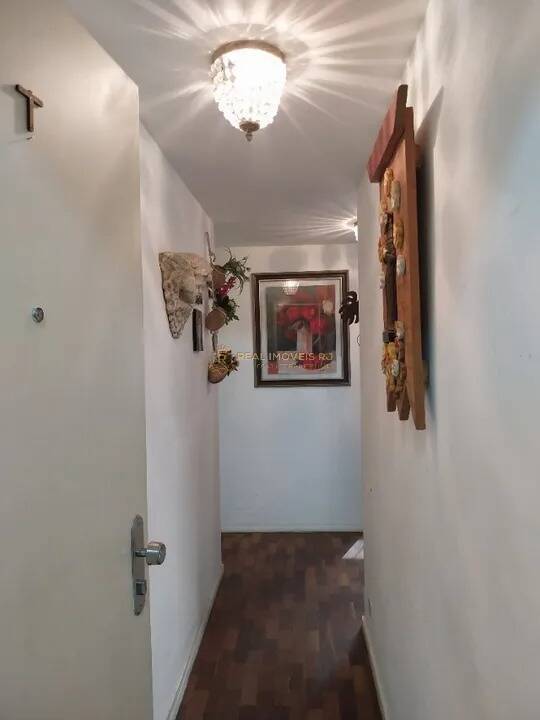 Apartamento à venda com 3 quartos, 80m² - Foto 2