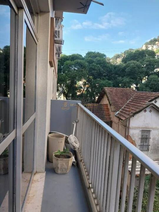 Apartamento à venda com 3 quartos, 80m² - Foto 8