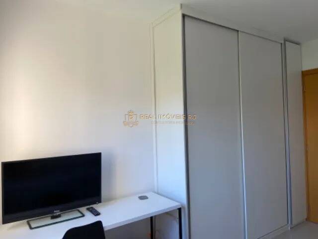 Apartamento à venda com 3 quartos, 92m² - Foto 15