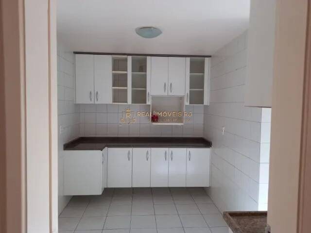 Apartamento à venda com 3 quartos, 120m² - Foto 5