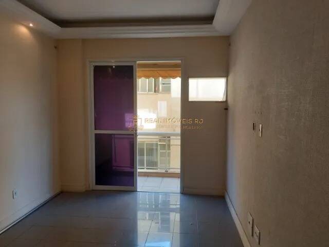 Apartamento à venda com 3 quartos, 120m² - Foto 11