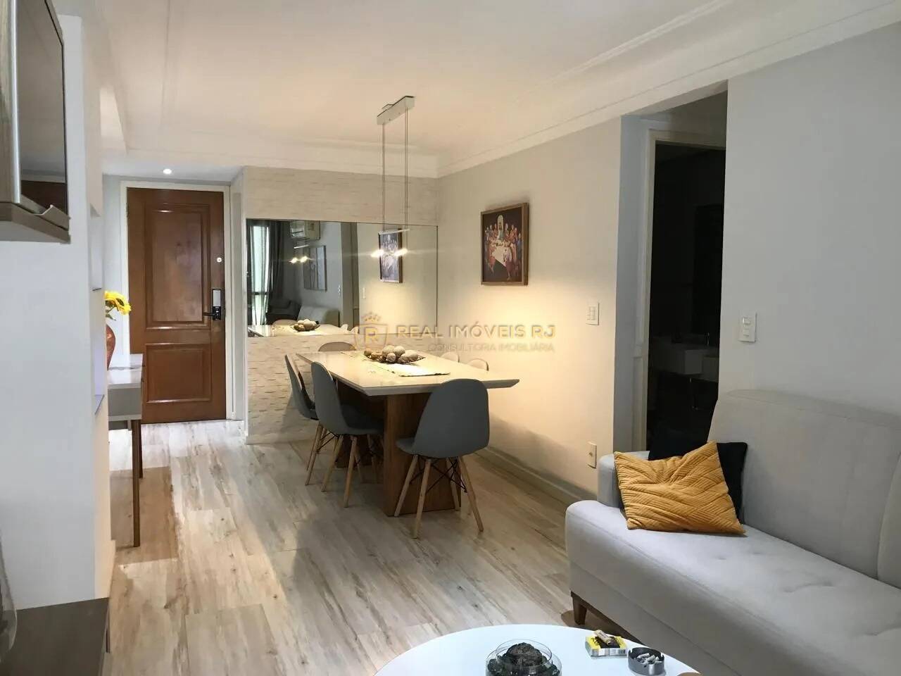 Apartamento à venda com 3 quartos, 86m² - Foto 2