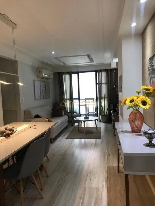 Apartamento à venda com 3 quartos, 86m² - Foto 3