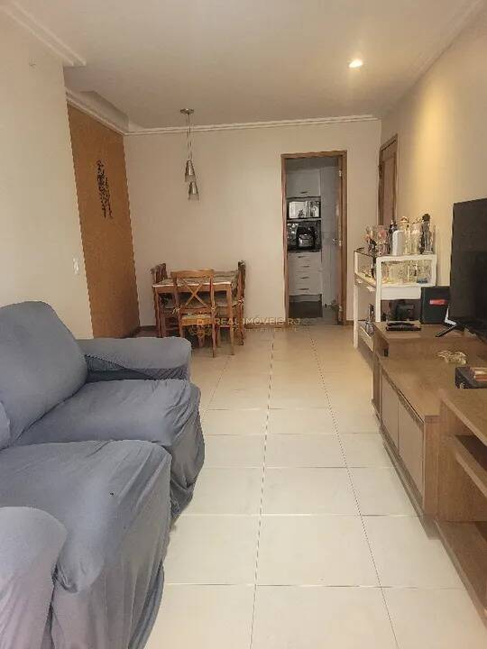 Apartamento à venda com 3 quartos, 83m² - Foto 3