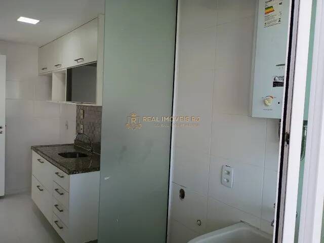 Apartamento à venda com 3 quartos, 165m² - Foto 6