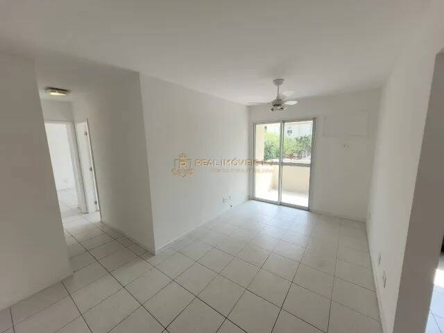 Apartamento à venda com 2 quartos, 63m² - Foto 1