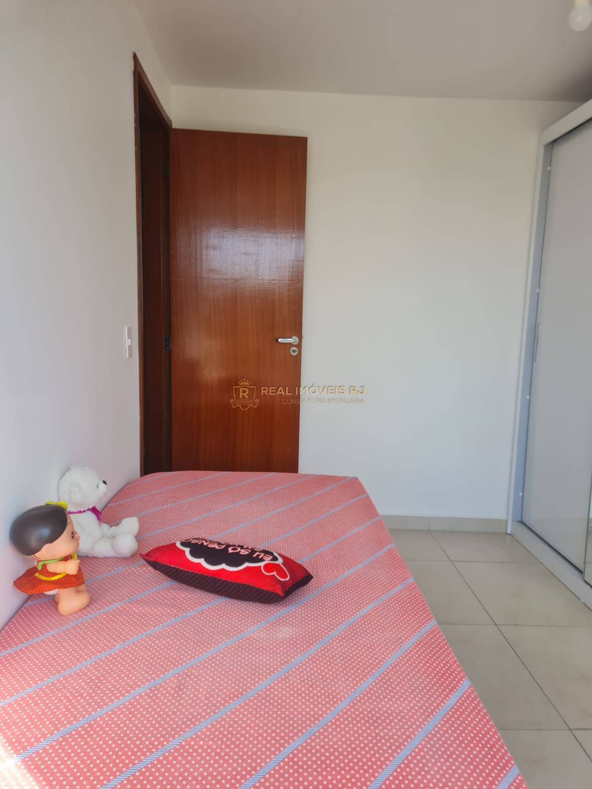 Apartamento à venda com 2 quartos, 70m² - Foto 10