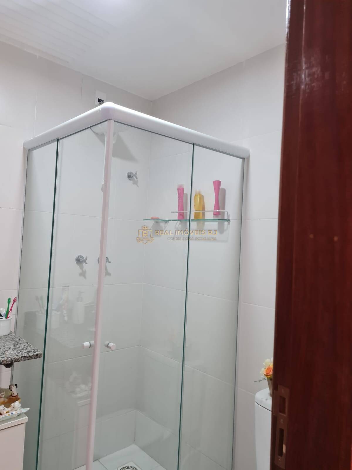 Apartamento à venda com 2 quartos, 70m² - Foto 16