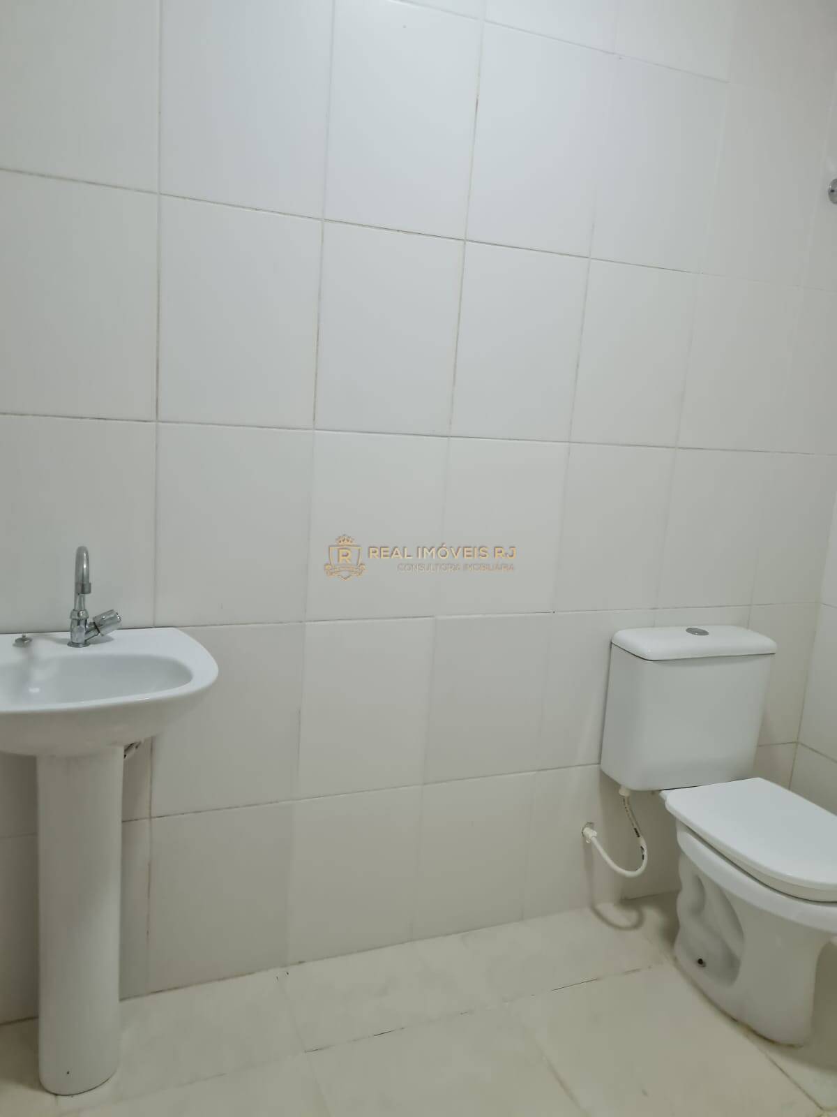 Apartamento à venda com 2 quartos, 70m² - Foto 27