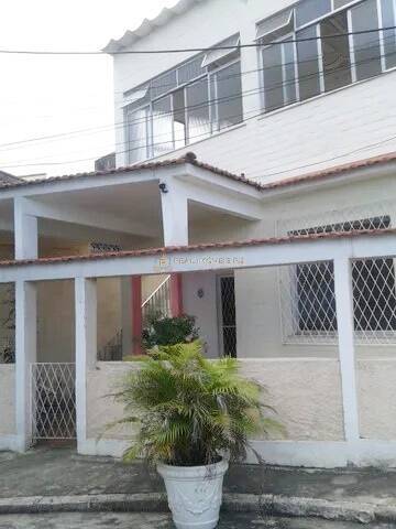 Casa à venda com 4 quartos, 236m² - Foto 3