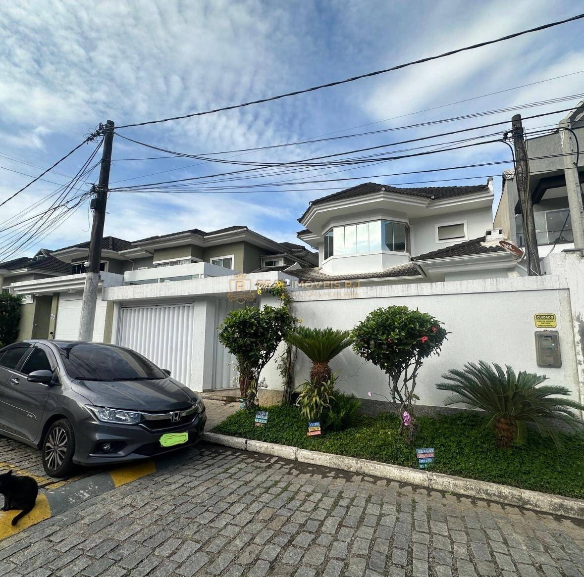 Casa à venda e aluguel com 4 quartos, 450m² - Foto 4