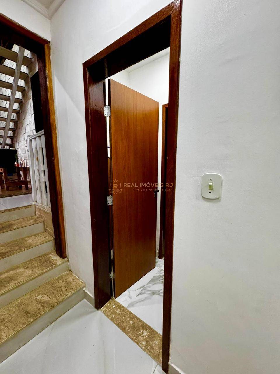 Casa à venda e aluguel com 3 quartos, 1200m² - Foto 19