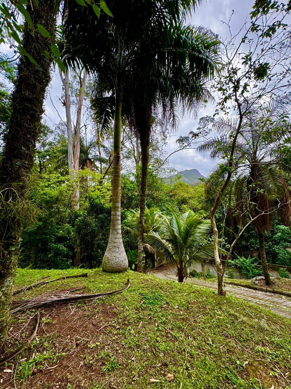 Casa à venda e aluguel com 3 quartos, 1200m² - Foto 44